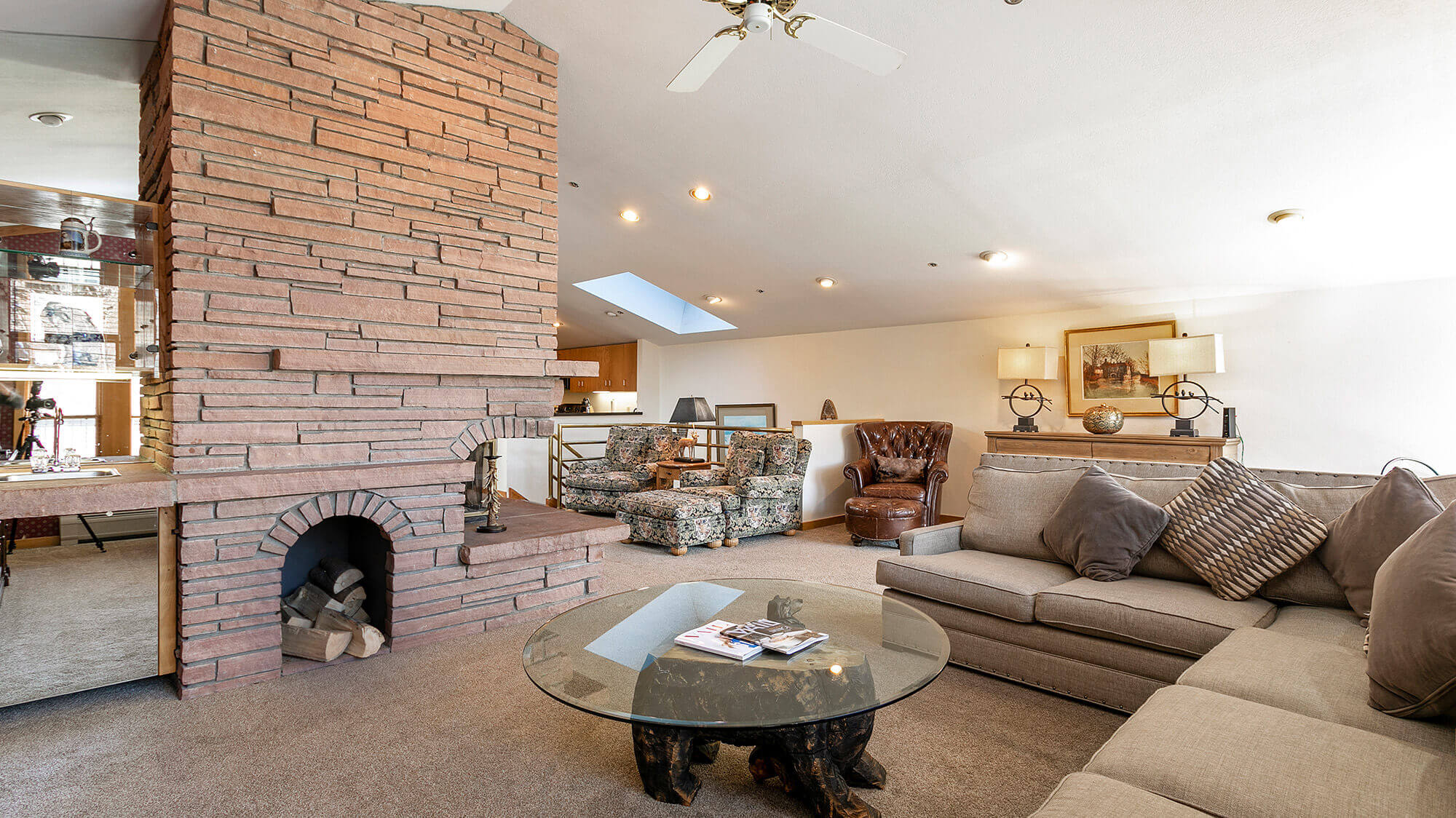 4 Bedroom/5 Bath Page