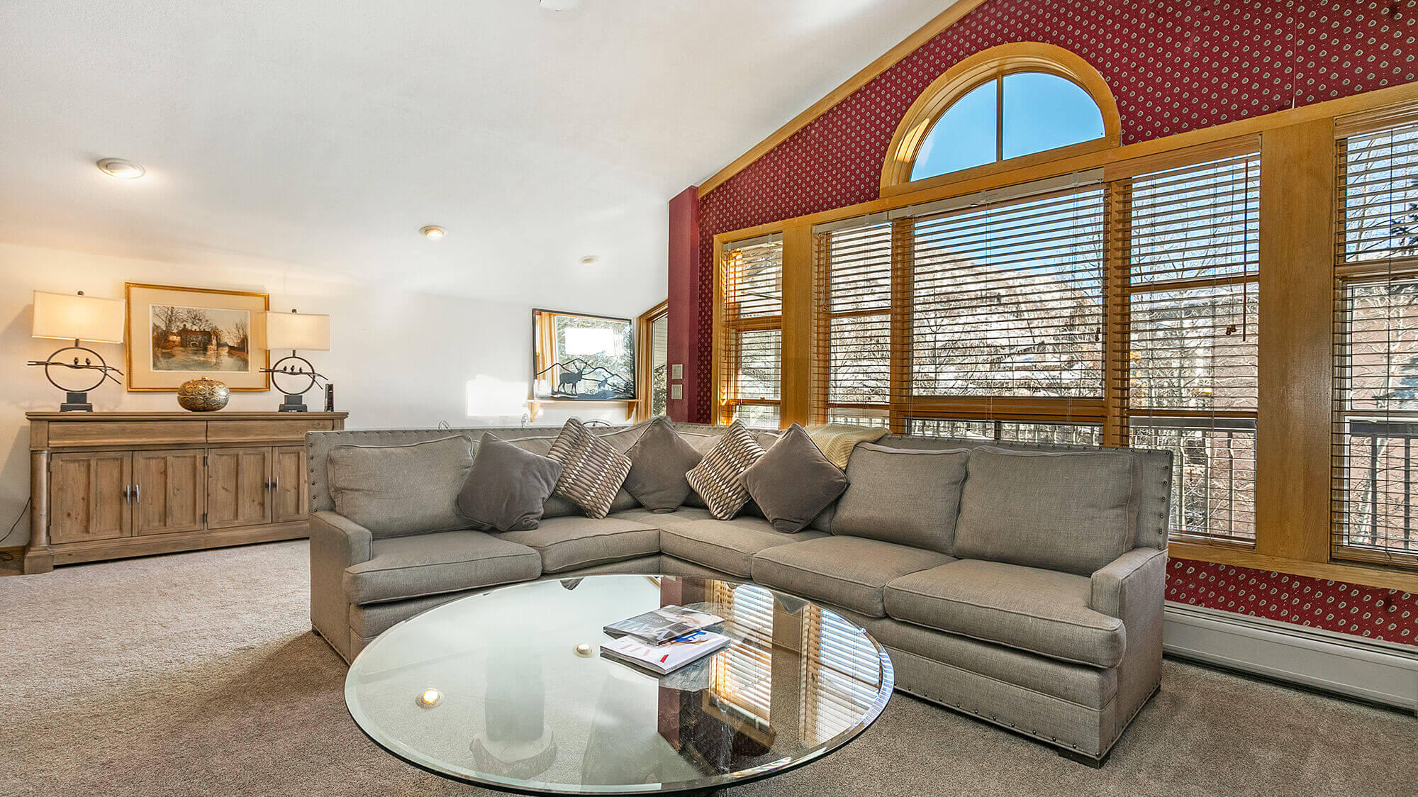 4 Bedroom/5 Bath Page