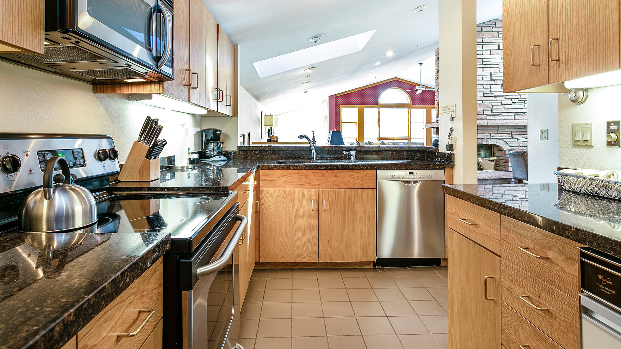 4 Bedroom/5 Bath Page