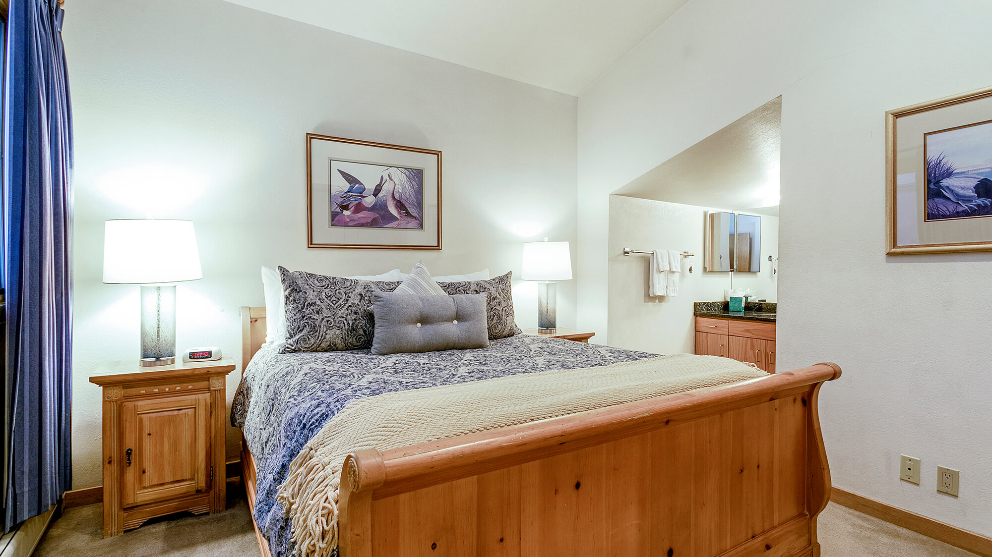 4 Bedroom/5 Bath Page